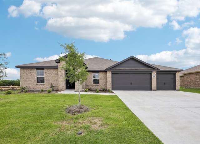 Property at 205 Roughrider Trl, Nevada, TX 75173, 4 beds, 2 baths