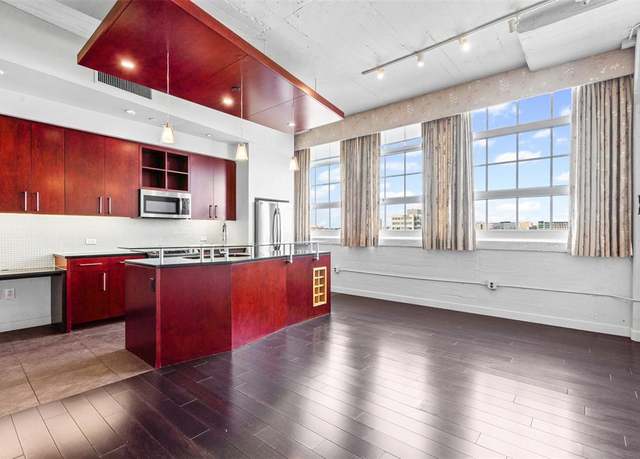 Property at 2600 W 7th St #1535, Fort Worth, TX 76107, 1 bed, 1 bath