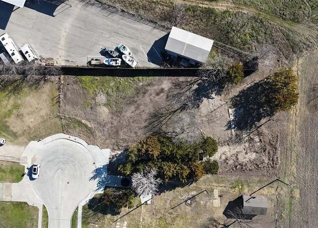 Property at 120 Stark Rd, Hackberry, TX 75036