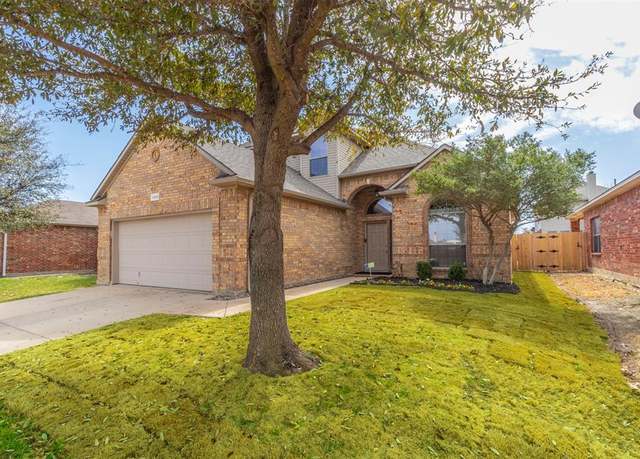 Property at 1209 Kachina Ln, Fort Worth, TX 76052, 4 beds, 2.5 baths