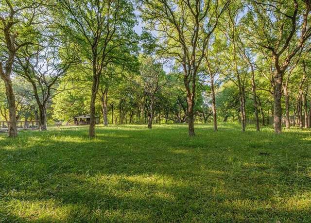 Property at 223 Oak Creek Cir, Waco, TX 76657