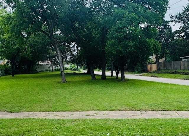 Property at 1830 Fernwood Ave, Dallas, TX 75216