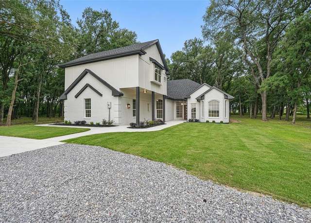 Property at 3522 La Paloma Dr, Anna, TX 75409, 5 beds, 3.5 baths