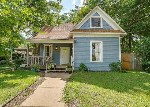 Property at 507 N Buffalo Ave, Cleburne, TX 76033, 4 beds, 2 baths
