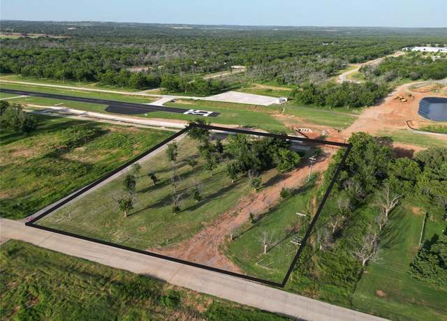 Property at 7025 Gulfstream Dr, Granbury, TX 76049