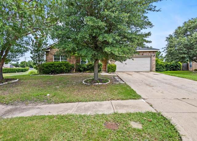 Property at 100 Patriot Pkwy, Forney, TX 75126, 3 beds, 2 baths