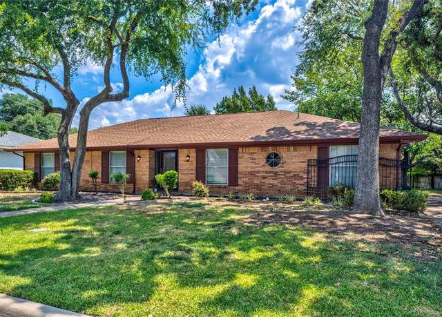 Property at 1803 W Cedar Elm Dr, Arlington, TX 76012, 4 beds, 2.5 baths