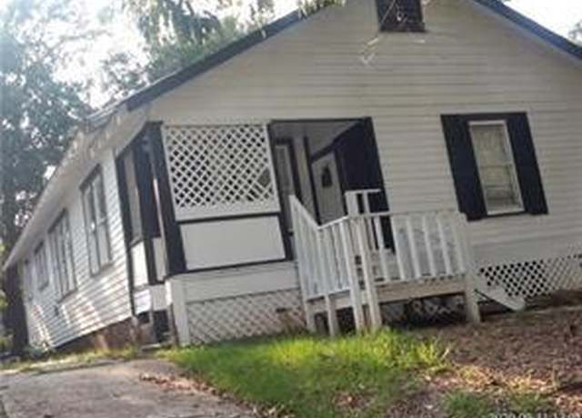 Property at 3208 Kentucky Ave, Shreveport, LA 71109, 3 beds, 2 baths