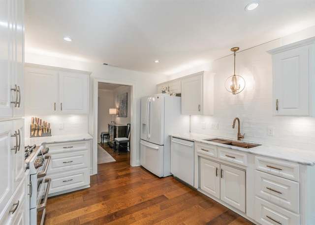 Property at 1233 Stegall Rd, Keller, TX 76248, 4 beds, 2.5 baths