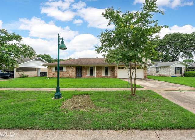 Property at 4404 Curtis Loop, Bossier City, LA 71112, 3 beds, 2 baths
