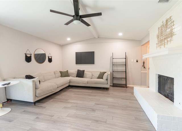 Property at 1654 Clarendon Dr, Lewisville, TX 75067, 3 beds, 2 baths