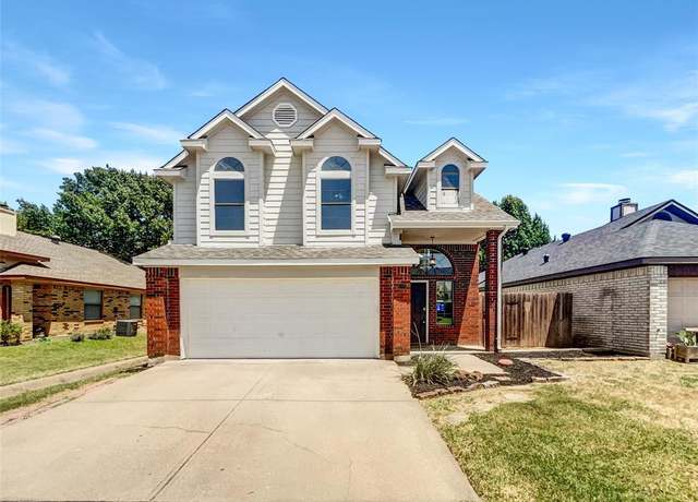 Property at 6808 Driffield Cir E, North Richland Hills, TX 76182, 3 beds, 2 baths