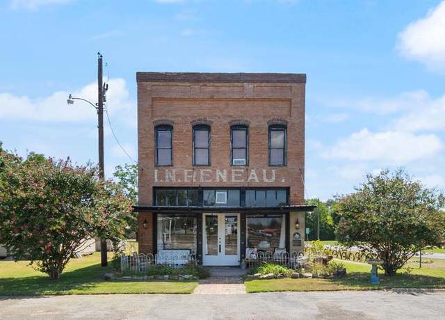 Property at 703 Fm 1799, Mineola, TX 75773, 3 beds, 2.5 baths
