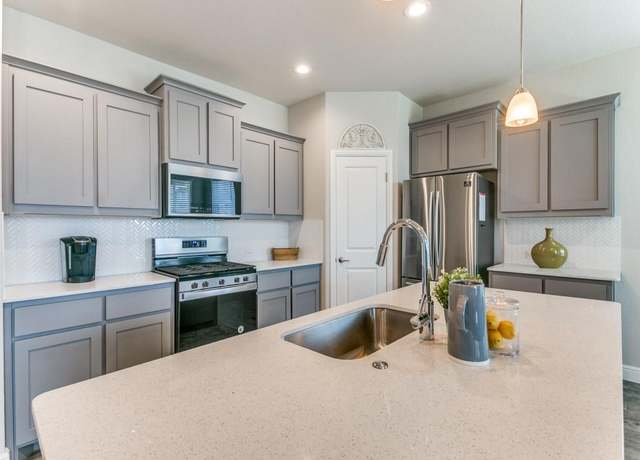 Property at 704 Greenford Mnr, Fort Worth, TX 76247, 4 beds, 2 baths