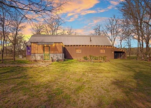 Property at 401 CR 2125, Clarksville, TX 75426, 1 bed, 0.5 baths