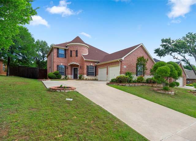Property at 3509 Yale Dr, Denton, TX 76210, 4 beds, 2.5 baths