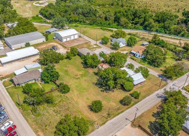 Property at 230 E Tarleton St, Stephenville, TX 76401
