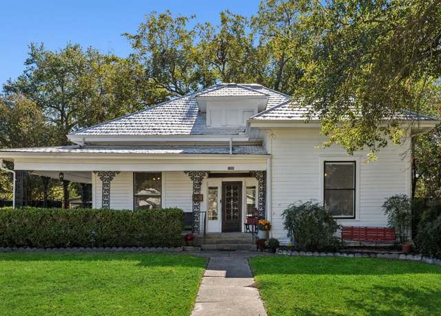Property at 1205 Park St, Greenville, TX 75401, 3 beds, 2 baths