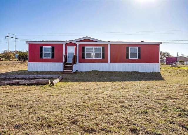 Property at 222 Denton Heights Ln, Weatherford, TX 76085, 3 beds, 2 baths
