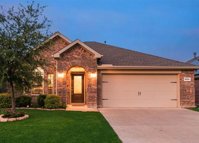 Property at 9204 Bronze Meadow Dr, Fort Worth, TX 76131, 3 beds, 2 baths