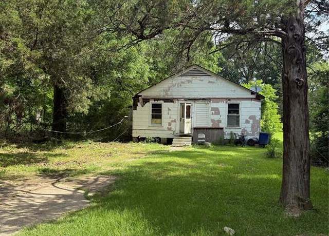 Property at 148 Barlow St, Shreveport, LA 71106, 3 beds, 1 bath