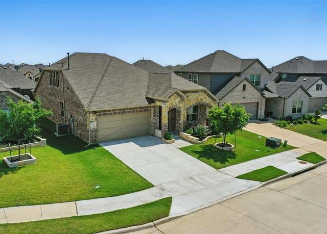 Property at 6008 Fairholme Dr, Celina, TX 76227, 4 beds, 2.5 baths