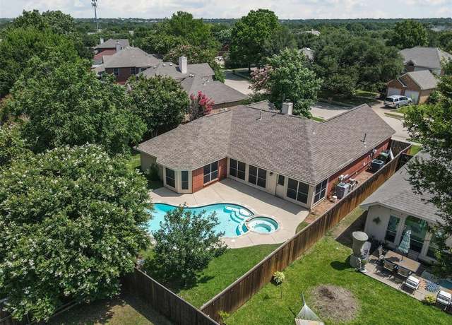 Property at 629 Aspen Way, Flower Mound, TX 75028, 4 beds, 2 baths