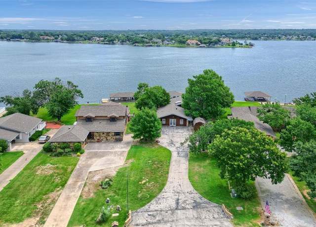 Property at 105 Cheyenne Dr, Lake Kiowa, TX 76240, 3 beds, 2.5 baths