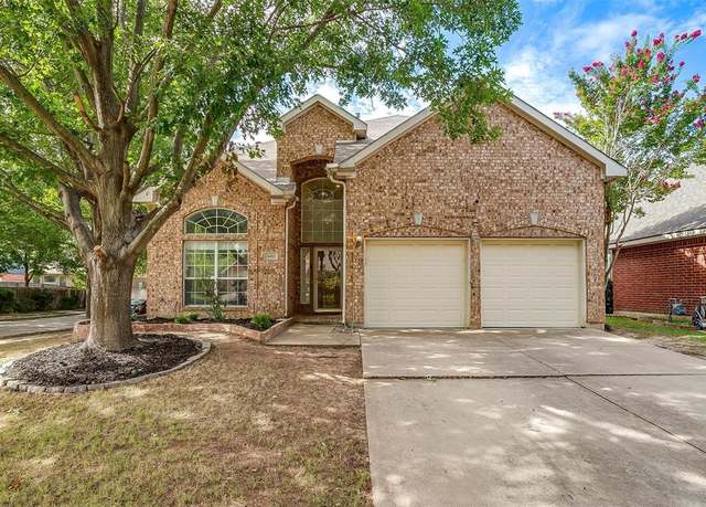 Property at 4601 Belladonna Dr, Fort Worth, TX 76123, 4 beds, 2.5 baths