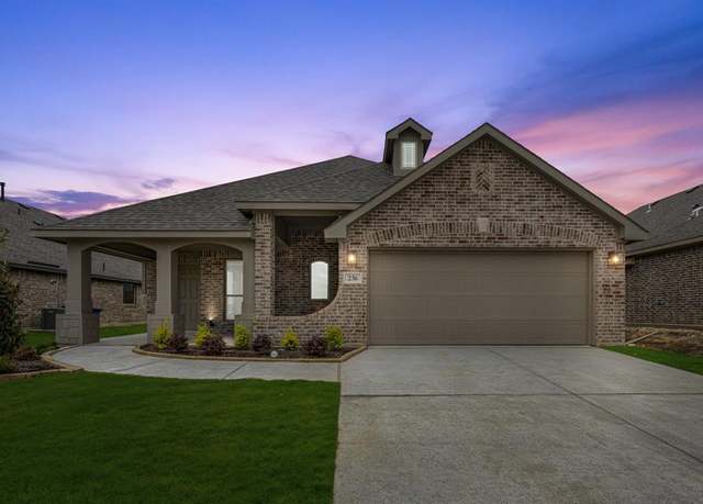 Property at 236 Cheyenne Trl, Alvarado, TX 76009, 3 beds, 2 baths