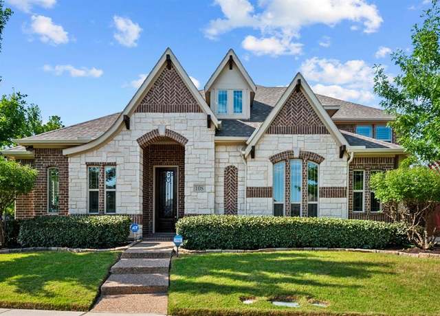 Property at 108 Griffith Ct, Euless, TX 76039, 4 beds, 3.5 baths