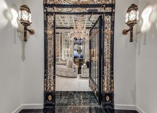 Property at 3525 Turtle Creek Blvd Unit 22A, Dallas, TX 75219, 3 beds, 4 baths