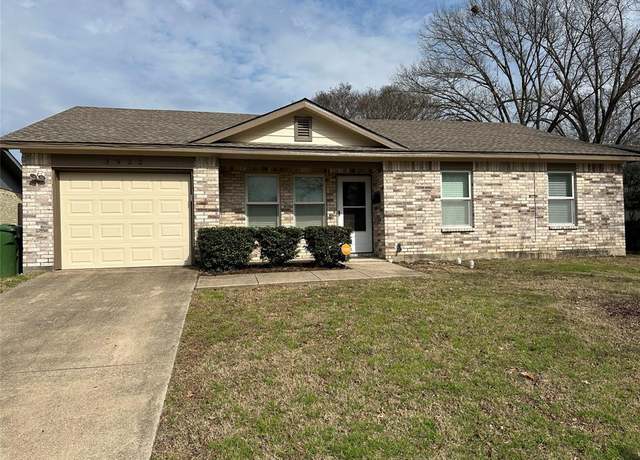Property at 3922 University Dr, Garland, TX 75043, 3 beds, 2 baths