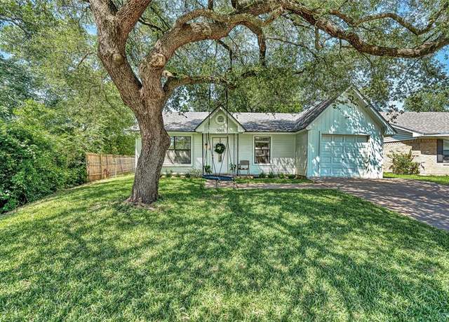 Property at 2001 Century Dr, Waco, TX 76712, 3 beds, 1.5 baths