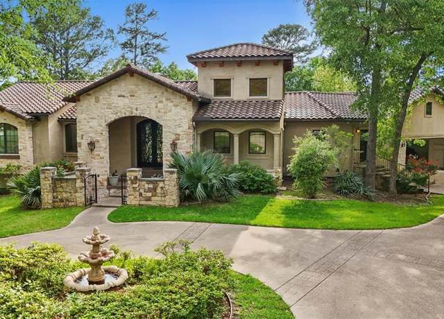 Property at 1940 Stonegate Cir, Tyler, TX 75703, 4 beds, 4.5 baths