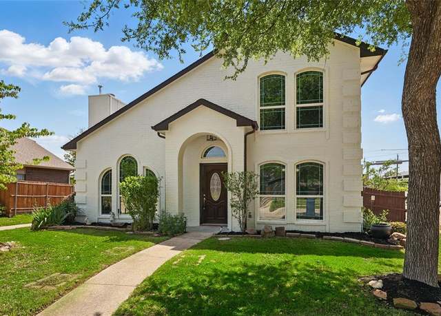 Property at 4460 Junction Dr, Plano, TX 75093, 3 beds, 2.5 baths