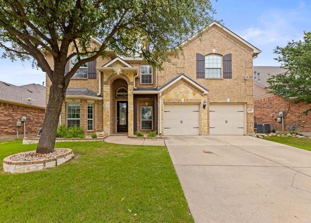 Property at 1317 Ocotillo Ln, Fort Worth, TX 76177, 5 beds, 3.5 baths