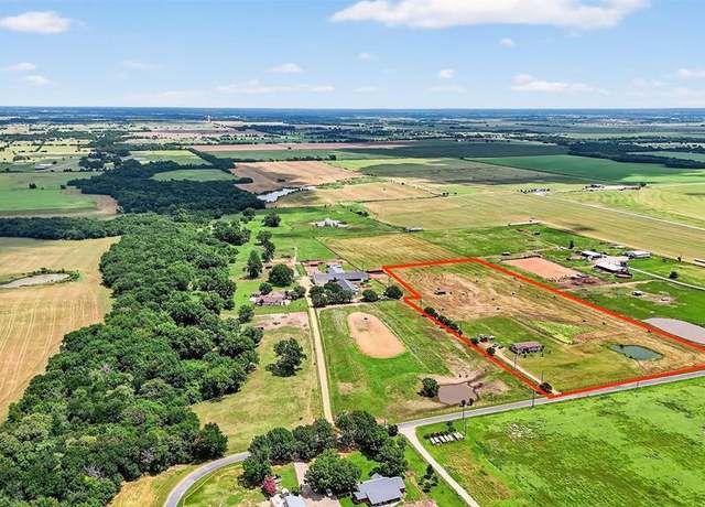Property at 1802 Batey Rd, Collinsville, TX 76233, 3 beds, 1 bath