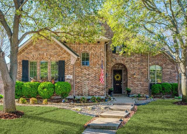 Property at 990 Willowmist Dr, Prosper, TX 75078, 5 beds, 4.5 baths