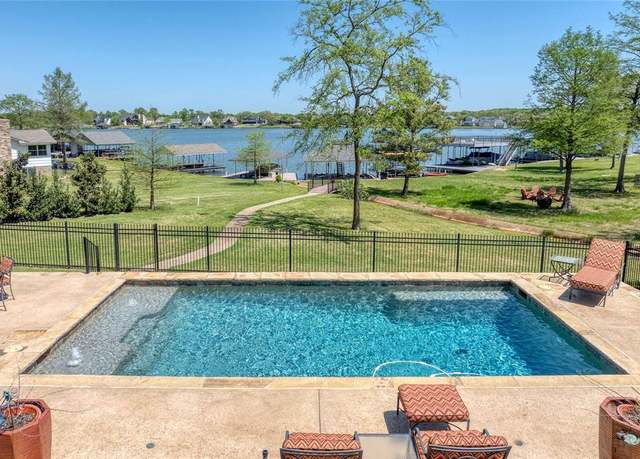 Property at 1101 W Kiowa Dr W, Gainesville, TX 76240, 3 beds, 3.5 baths