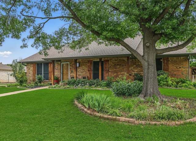 Property at 537 Doubletree Dr, Highland Village, TX 75077, 3 beds, 2 baths