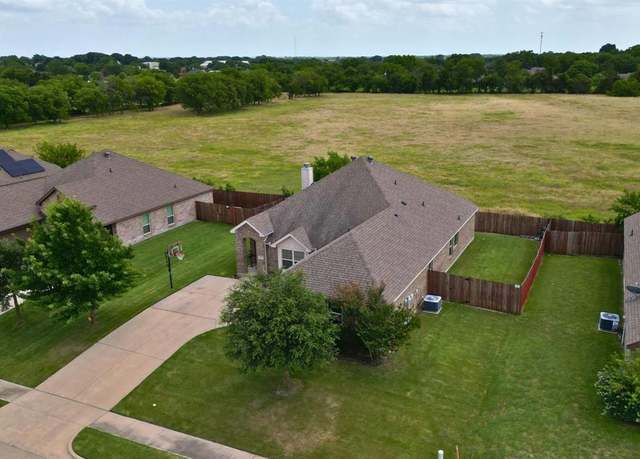Property at 220 Anthony Ln, Red Oak, TX 75154, 4 beds, 2 baths