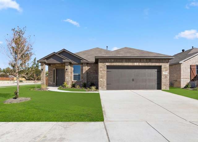 Property at 420 Comanche Dr, Cleburne, TX 76033, 3 beds, 2 baths