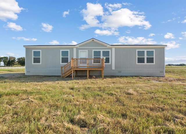 Property at 207 Homestead Ct, Lipan, TX 76462, 4 beds, 2 baths