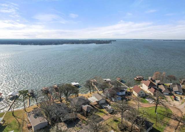 Property at 226 Palisade Loop, Mabank, TX 75156, 4 beds, 3.5 baths
