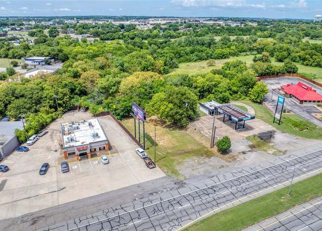 Property at 2012 Texoma Pkwy, Sherman, TX 75090