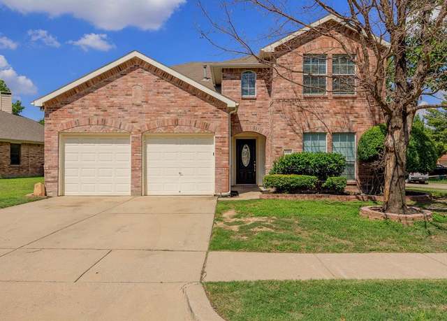 Property at 5900 Paloma Blanca Dr, Fort Worth, TX 76179, 5 beds, 3.5 baths
