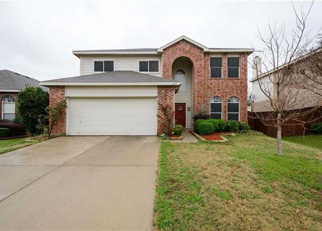 Property at 1117 Indian Trail Ct, Roanoke, TX 76262, 4 beds, 2.5 baths