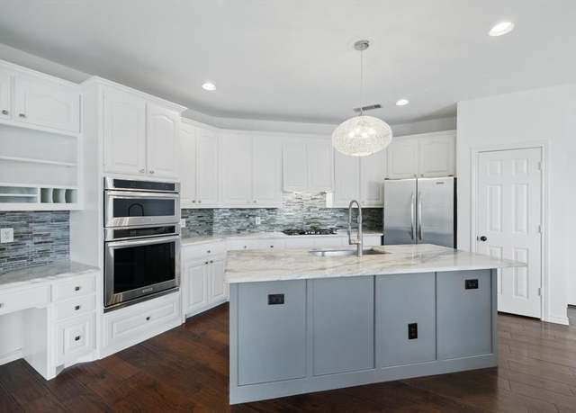 Property at 3605 Lowrey Way, Plano, TX 75025, 4 beds, 3 baths