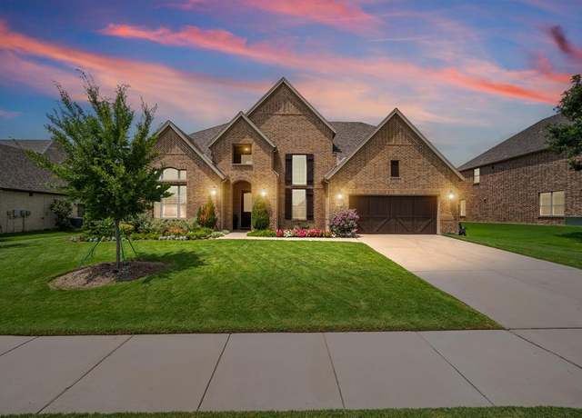 Property at 1611 Chisholm Trl, Prosper, TX 75078, 4 beds, 4.5 baths